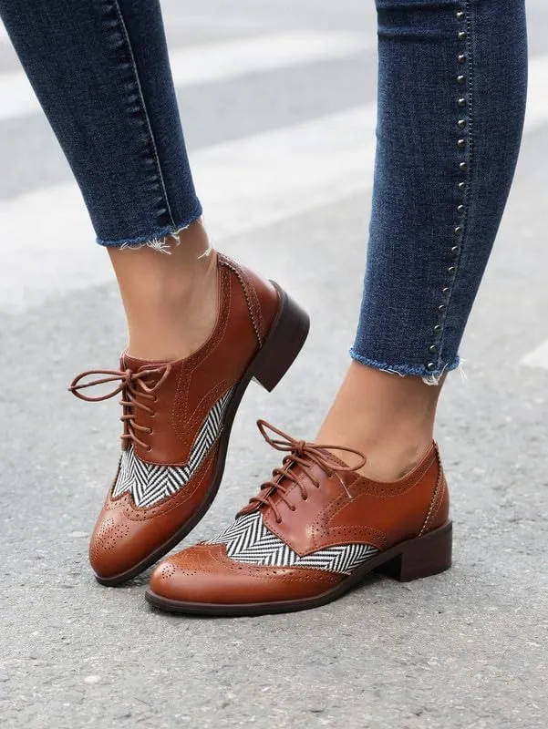 100FIXEO Women Wingtip Lace Up Vintage Oxford Shoes Brogues