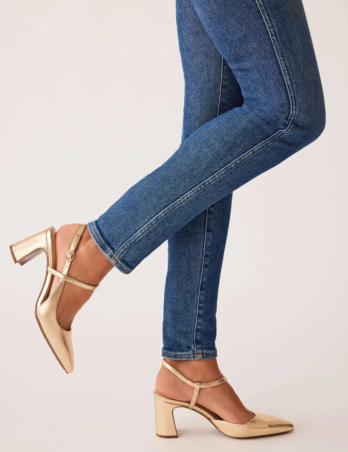 Anne Klein Women's Bliss Pump