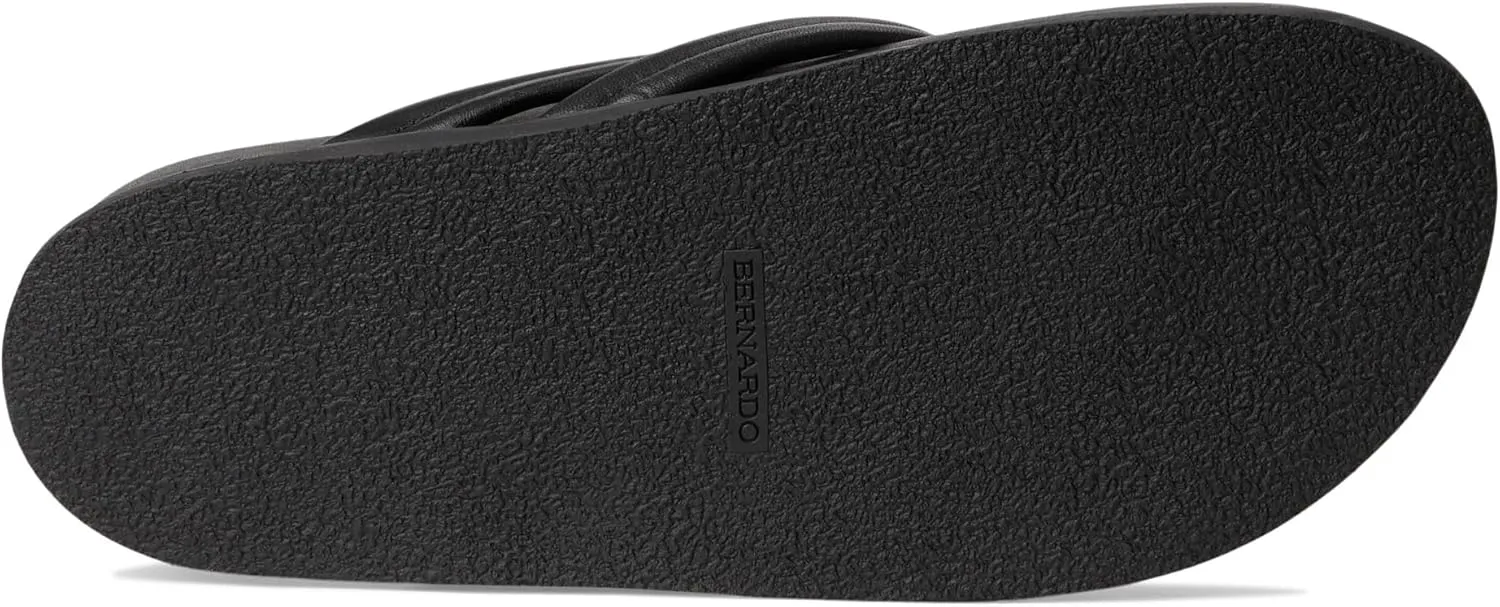 Bernardo Women's Miami Sport Slip On