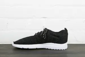 Black And Sneaker Efficient communication White Best-selling variety