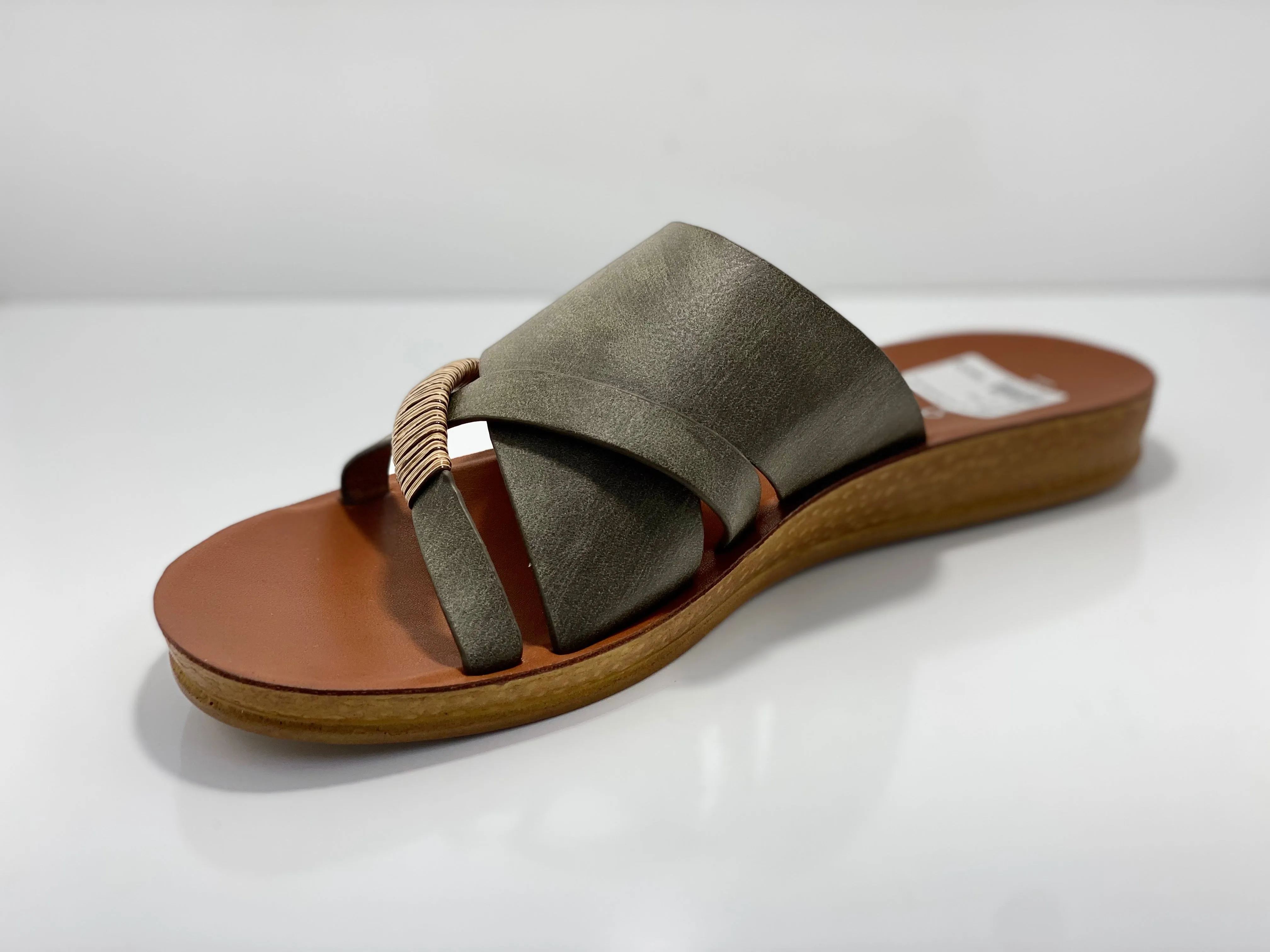 Bride Slip On Sandal Los Cabos