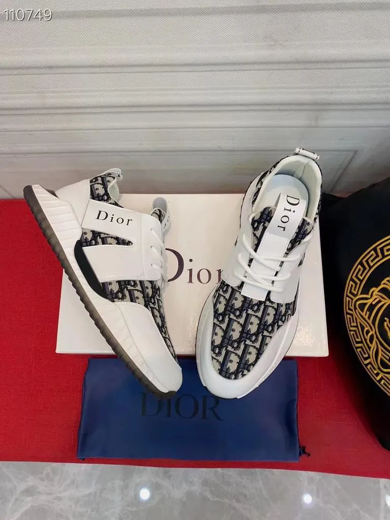 CHRISTION DIOR || Claf Leather Logo Trainer Shoes In White