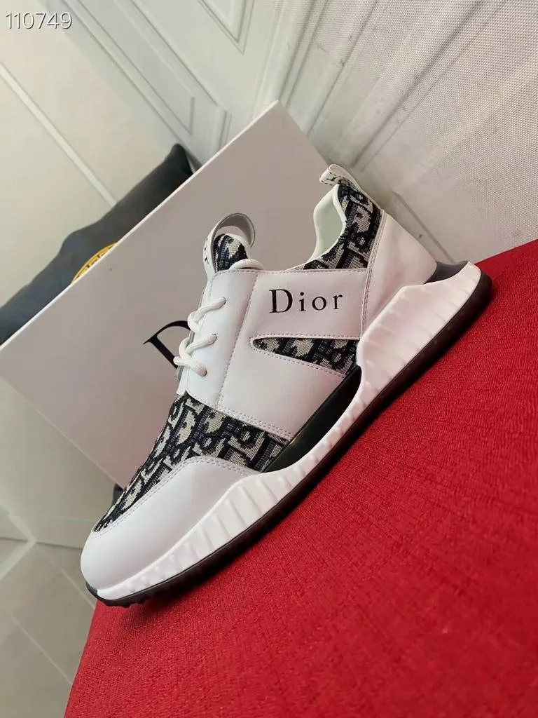 CHRISTION DIOR || Claf Leather Logo Trainer Shoes In White