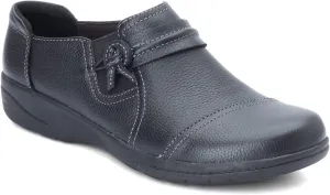 Clarks Unisex Cheyn Madi Sneaker, Black, 0 US Women