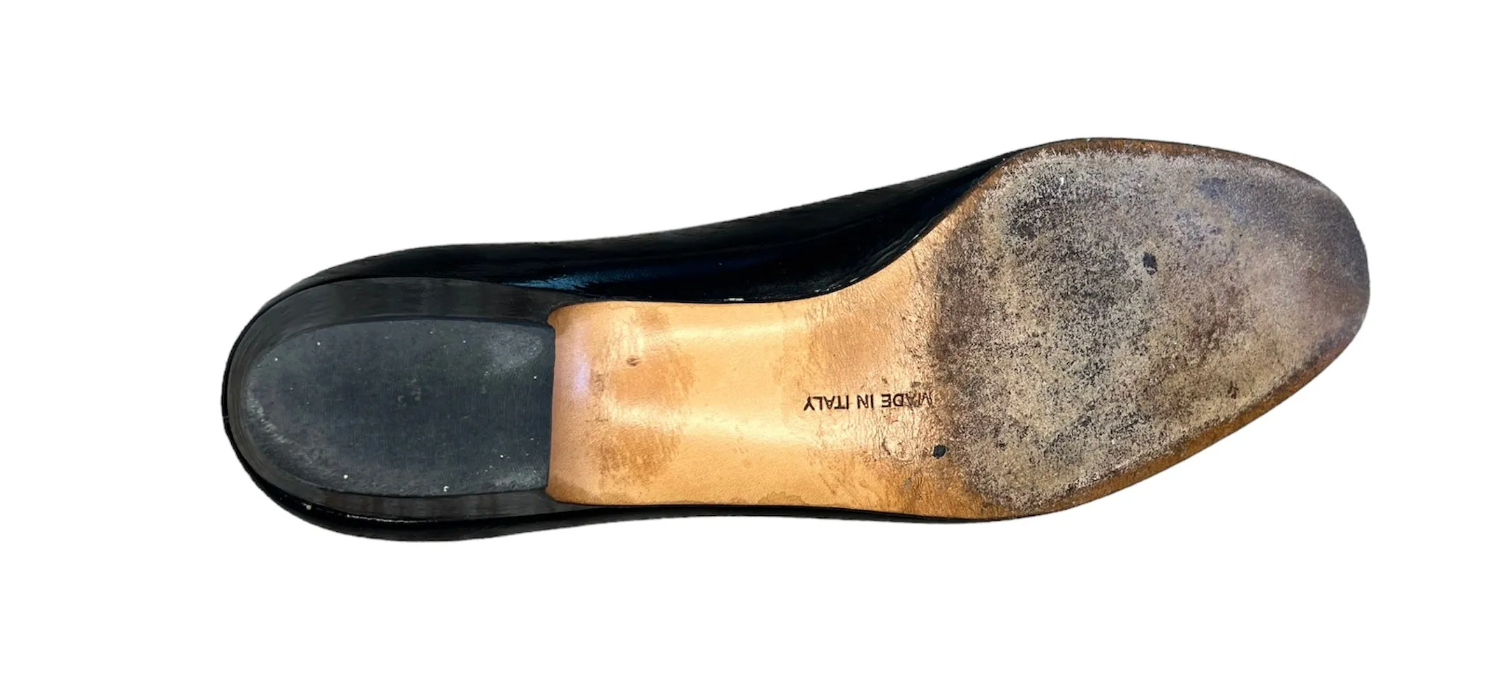 Classic Ferragamo Black Patent Leather Bow Low Heel Ballerina, 8AA