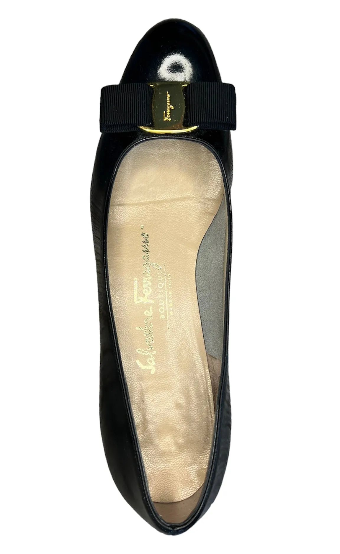 Classic Ferragamo Black Patent Leather Bow Low Heel Ballerina, 8AA