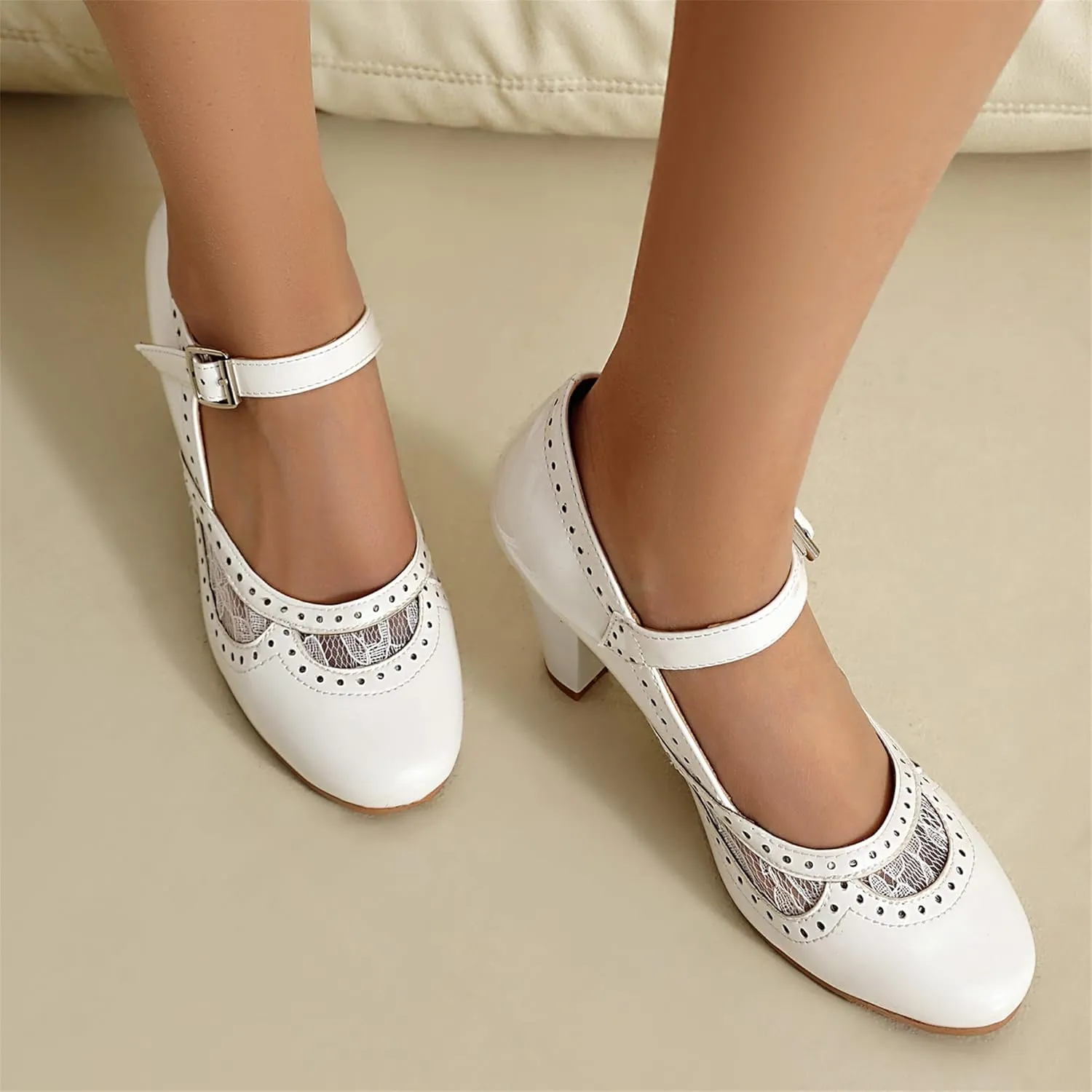 Elerhythm Women's Mary Jane Lace Flower Closed Round Toe Vintage Heels Gatsby 1950s Pumps 1920s Victorian Retro Shoes