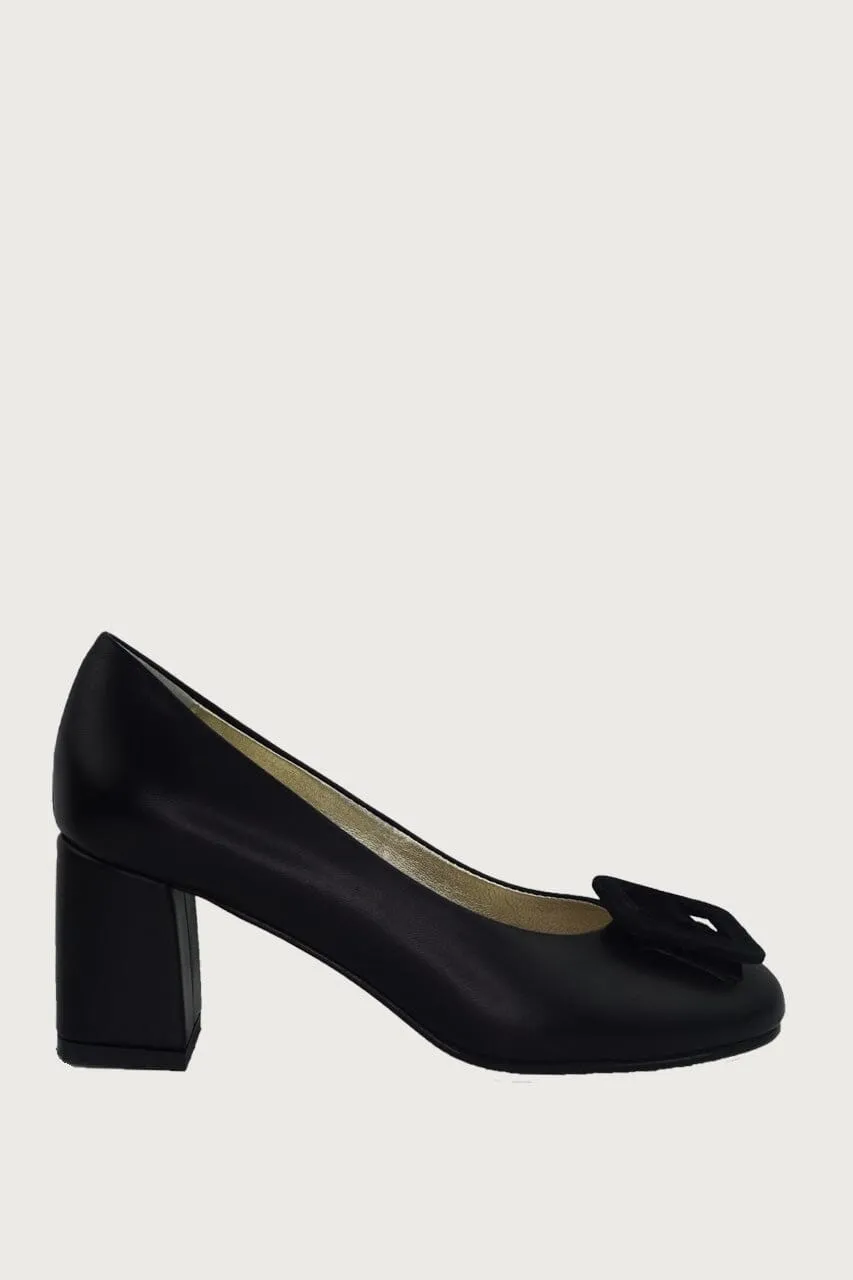 Fibbieta Black Leather
