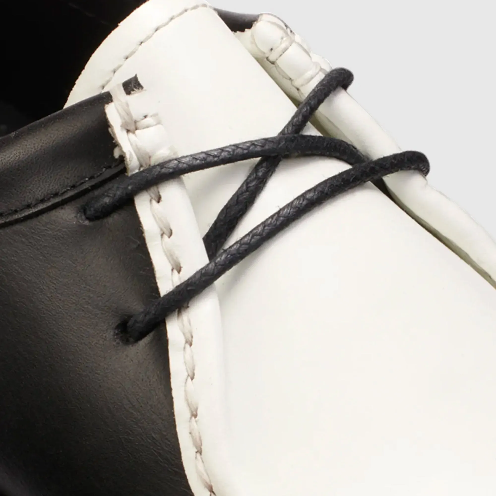 G.H. Bass Womens Wallace Two Eyed Moc