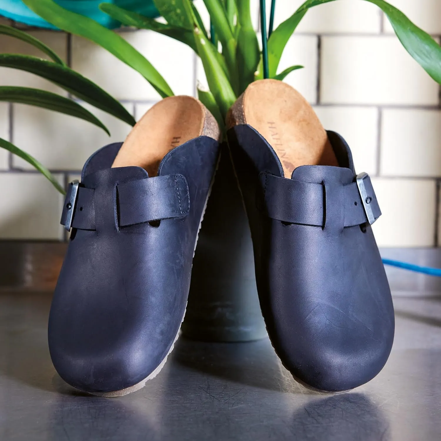 HAFLINGER Porto Elegant Leather Clog with Rubber Sole and Cork Latex Footbed Slipper Unisex