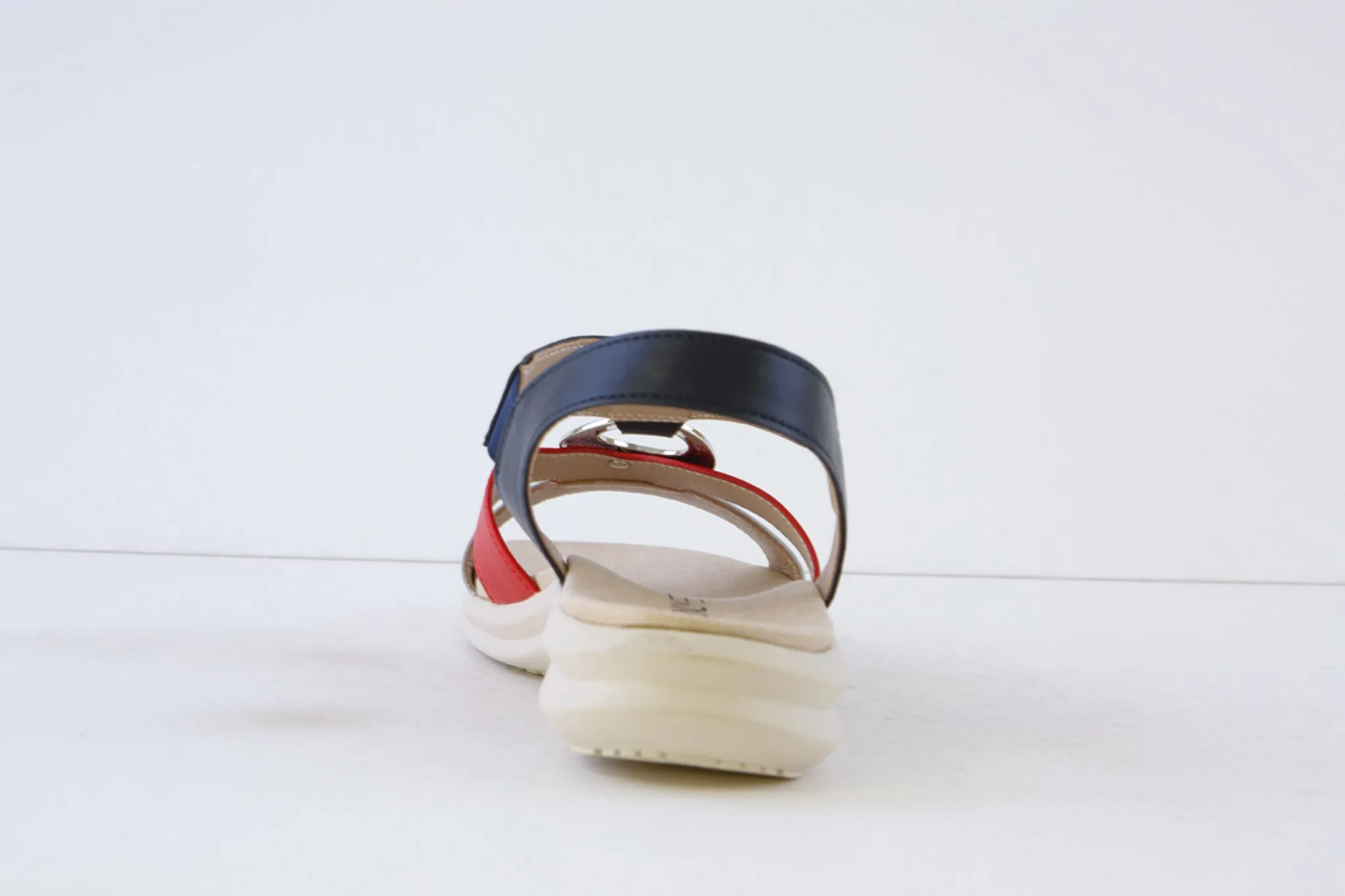 HEAVENLY FEET - TRACE FLAT FASHION SANDAL - NAVY MULTI