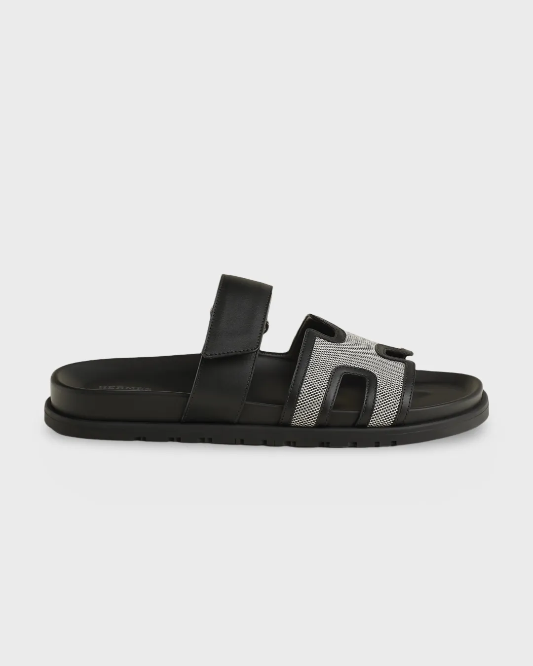 Hermes Chypre sandal Prunoir / Noir