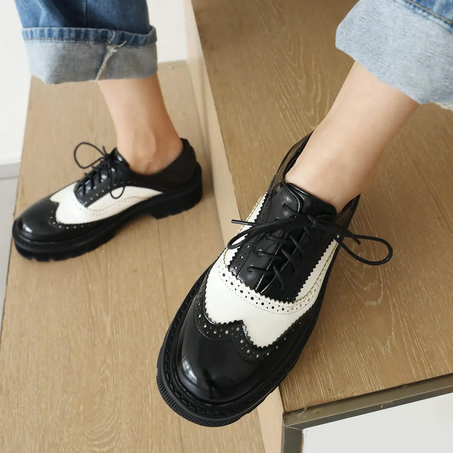 KysBloes Women Lace Up Platform Oxford Shoes Chunky Heel Wingtip Pumps Vintage Brogue Saddle Shoes