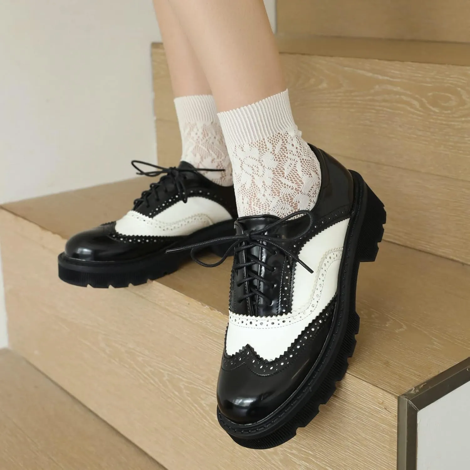 KysBloes Women Lace Up Platform Oxford Shoes Chunky Heel Wingtip Pumps Vintage Brogue Saddle Shoes