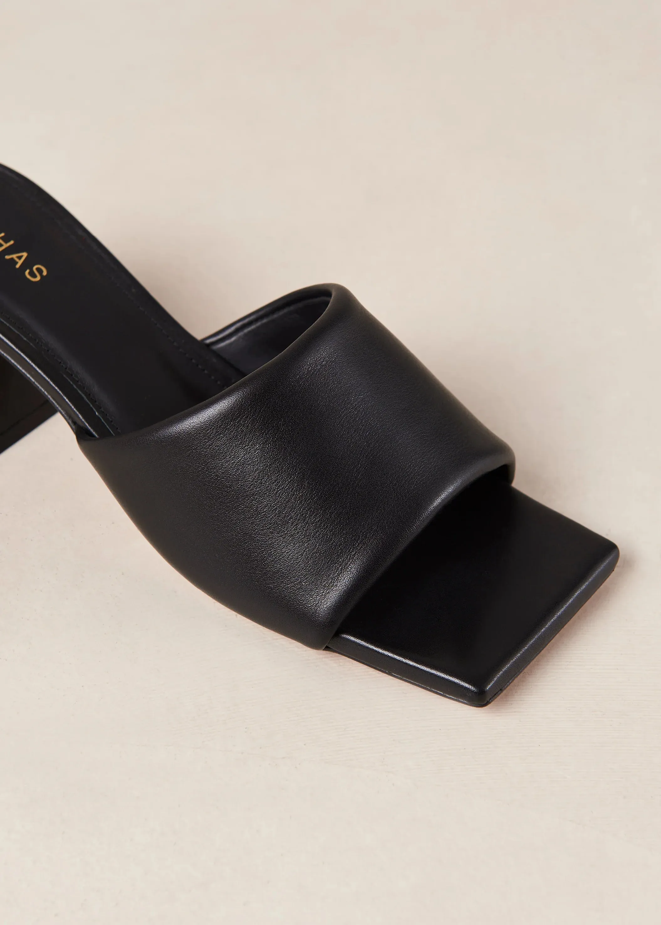 leather sandals - brushed - black