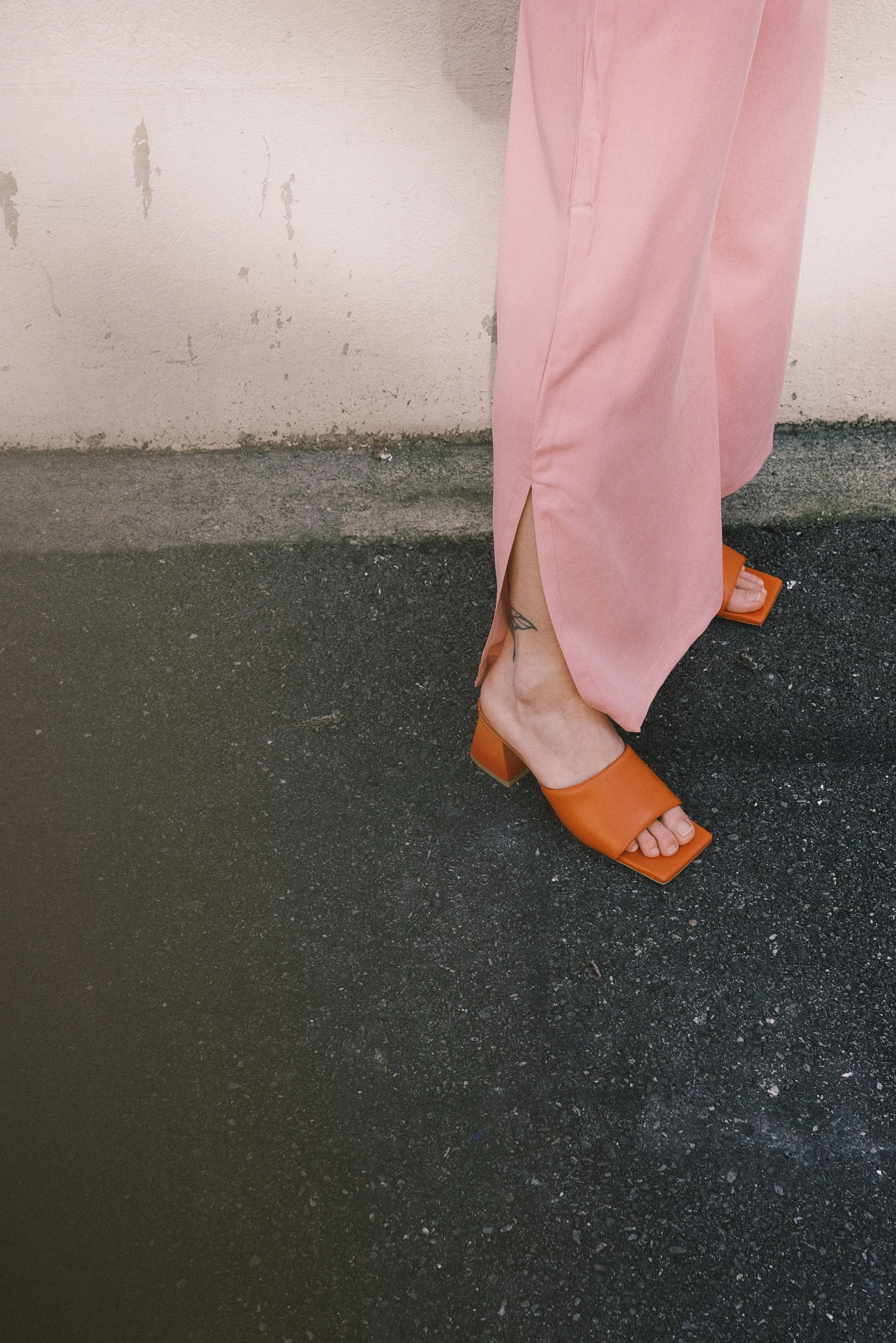 leather sandals - brushed - pomelo