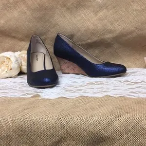 Rialto Coris Closed Toe Wedge Pumps 8.5 Navy