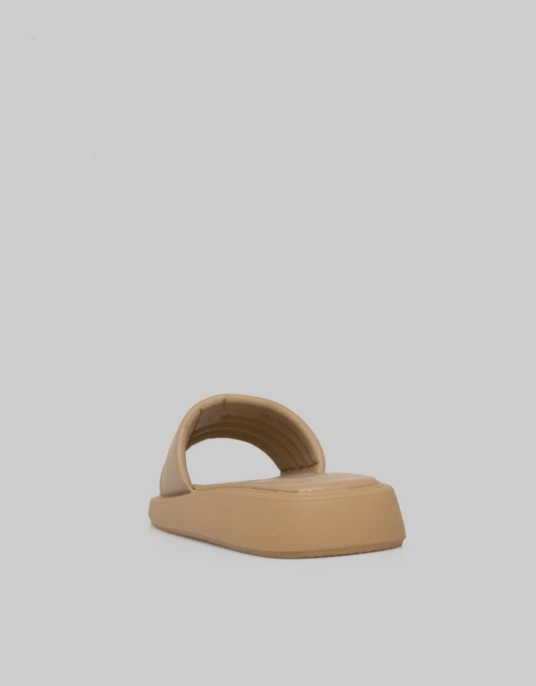 St. Yves Sandal Slip On Women Slm02