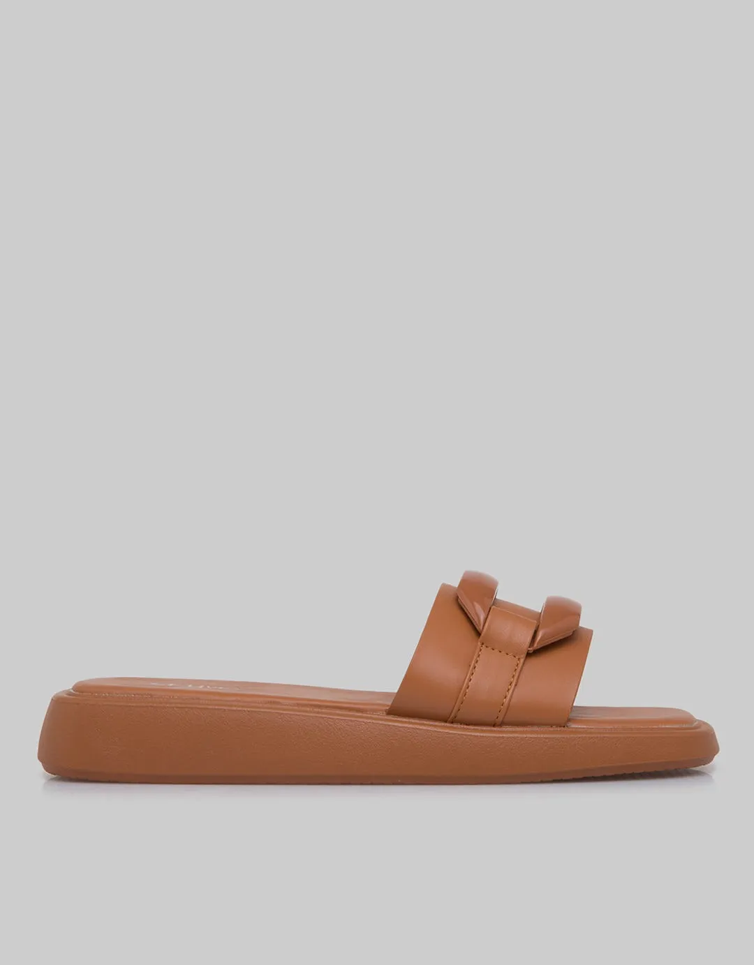 St. Yves Slip On Strap Women