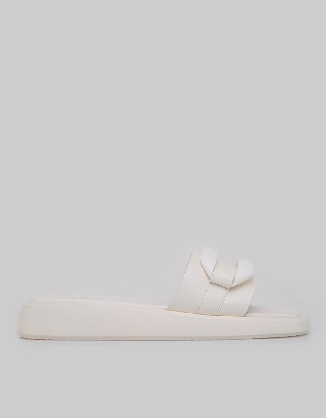 St. Yves Slip On Strap Women