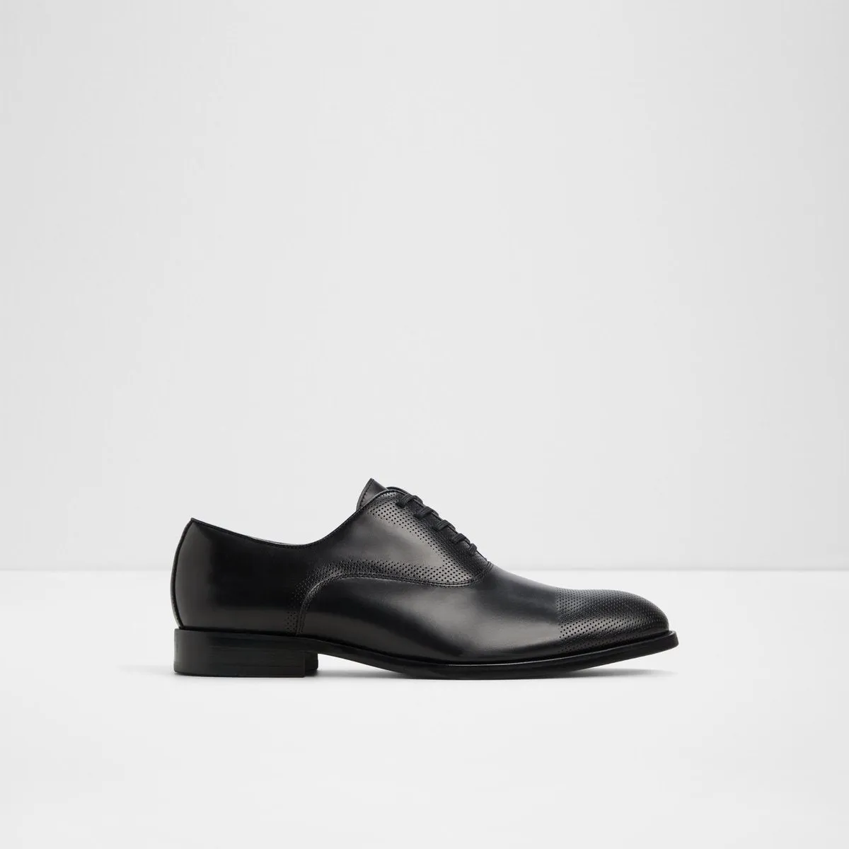 Toledo Lace-Up Shoes