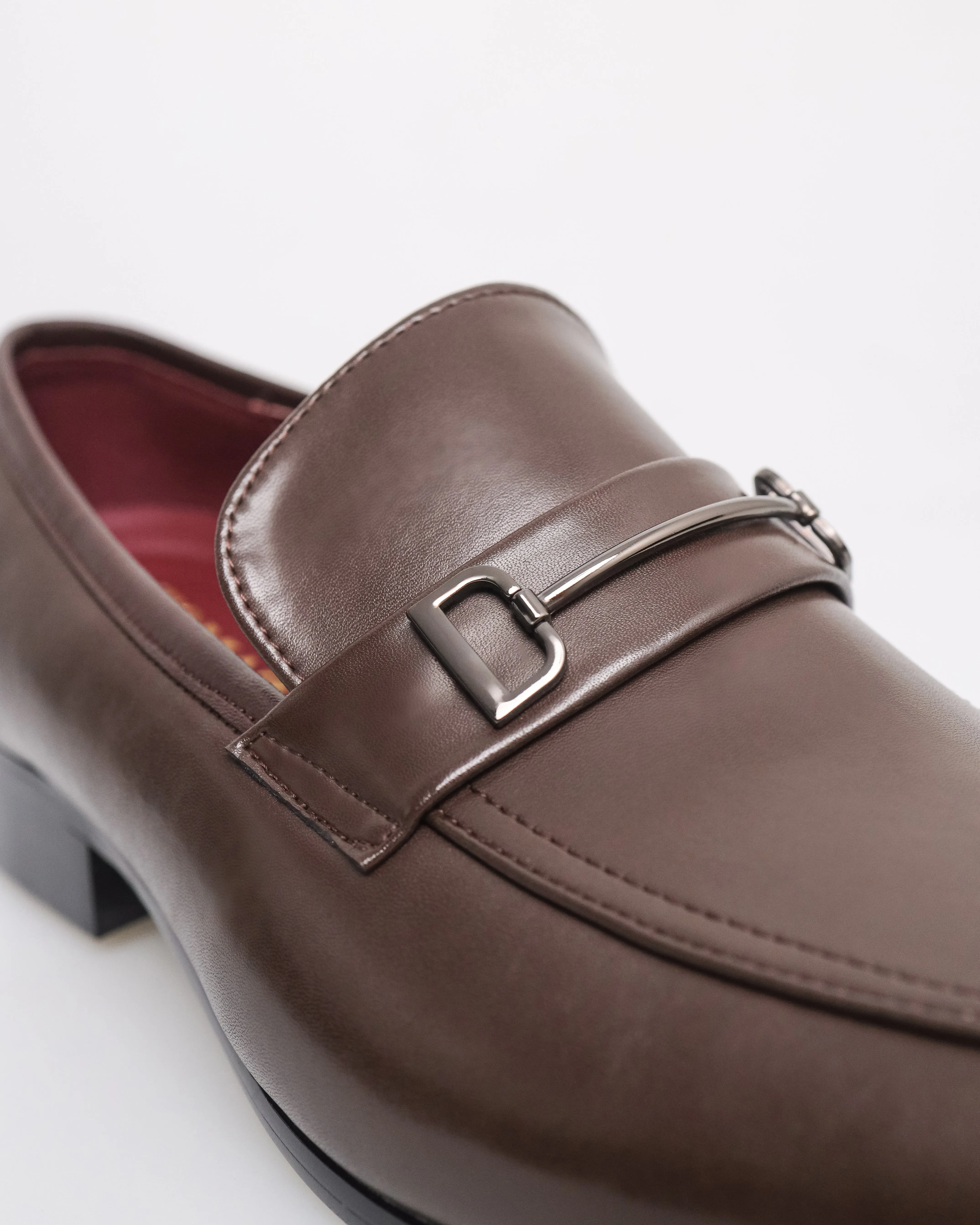 Tomaz HF101 Men's Classic Buckle Loafer