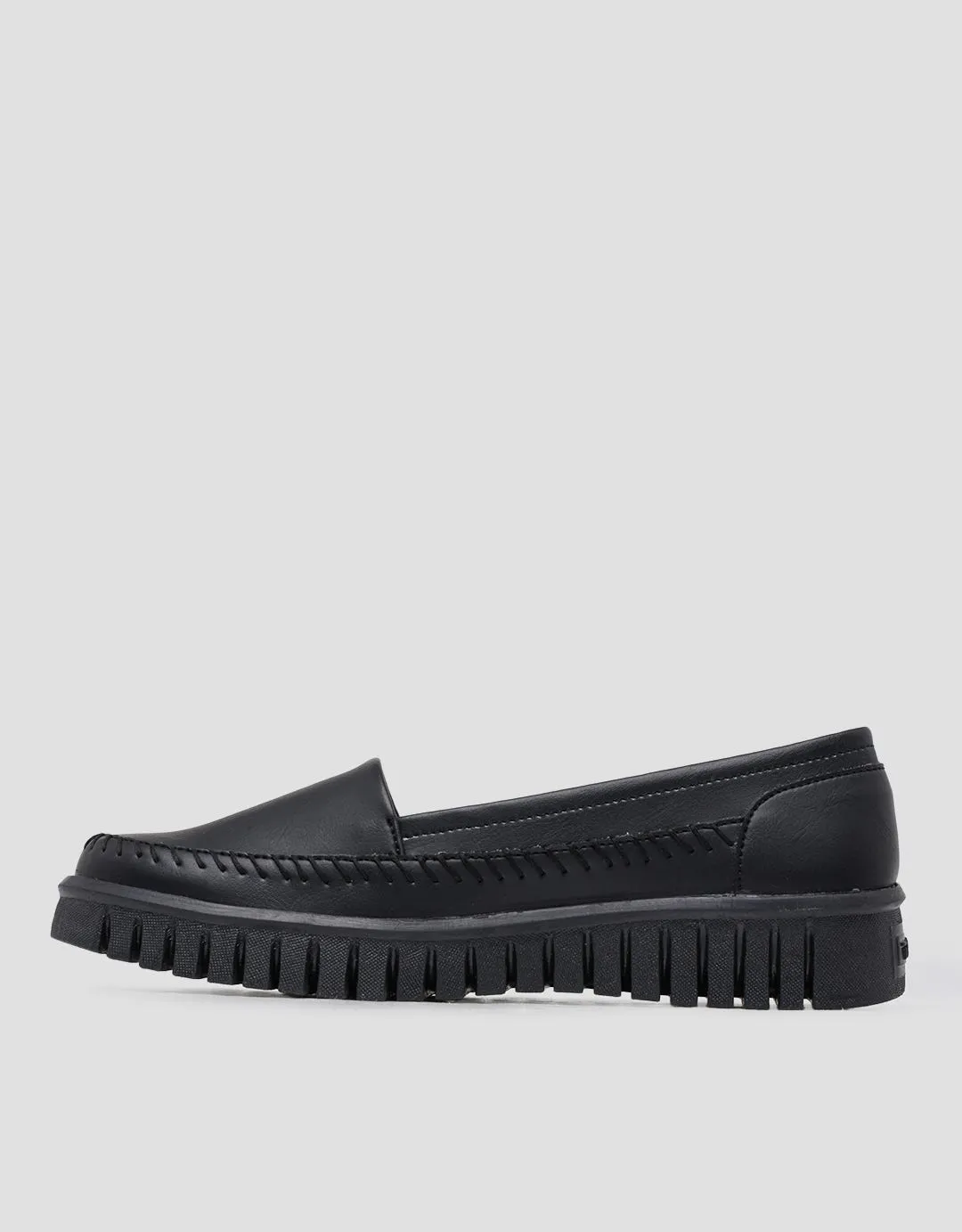 Triset Slip On Sepatu Elegan Wanita