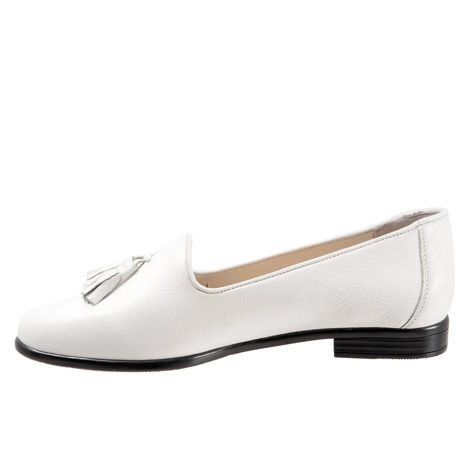 Trotters Liz Tassel T2224-100 Womens White Leather Loafer Flats Shoes